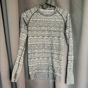 lululemon athletica Gray Patterned Long Sleeve Top